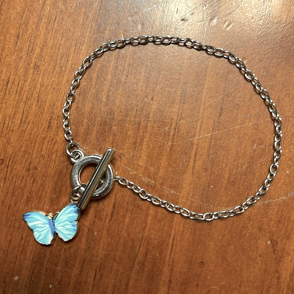 Silver Plated 8" Bracelet